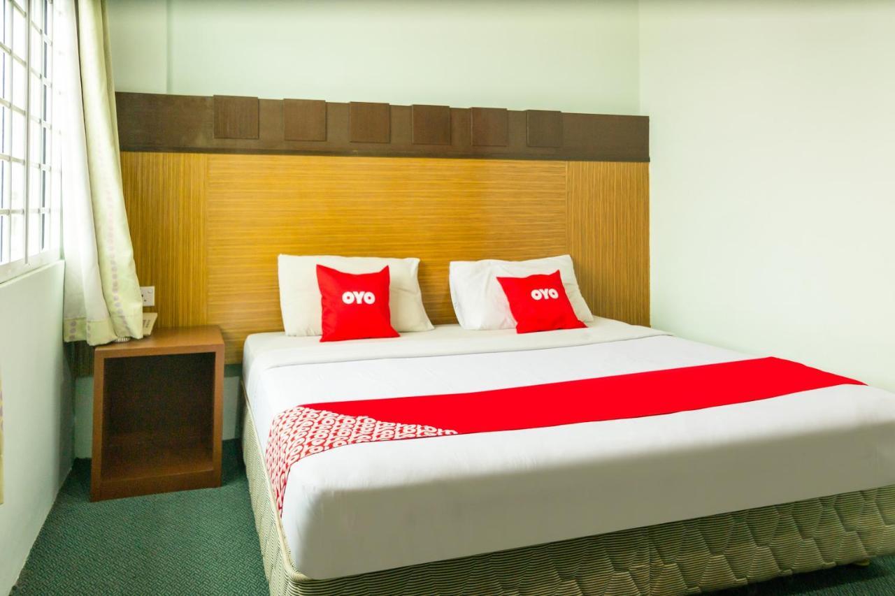 Oyo 89408 Royal Hotel Keningau Esterno foto