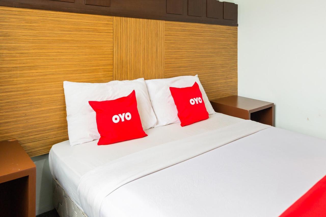 Oyo 89408 Royal Hotel Keningau Esterno foto