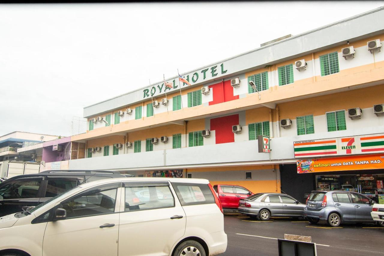 Oyo 89408 Royal Hotel Keningau Esterno foto