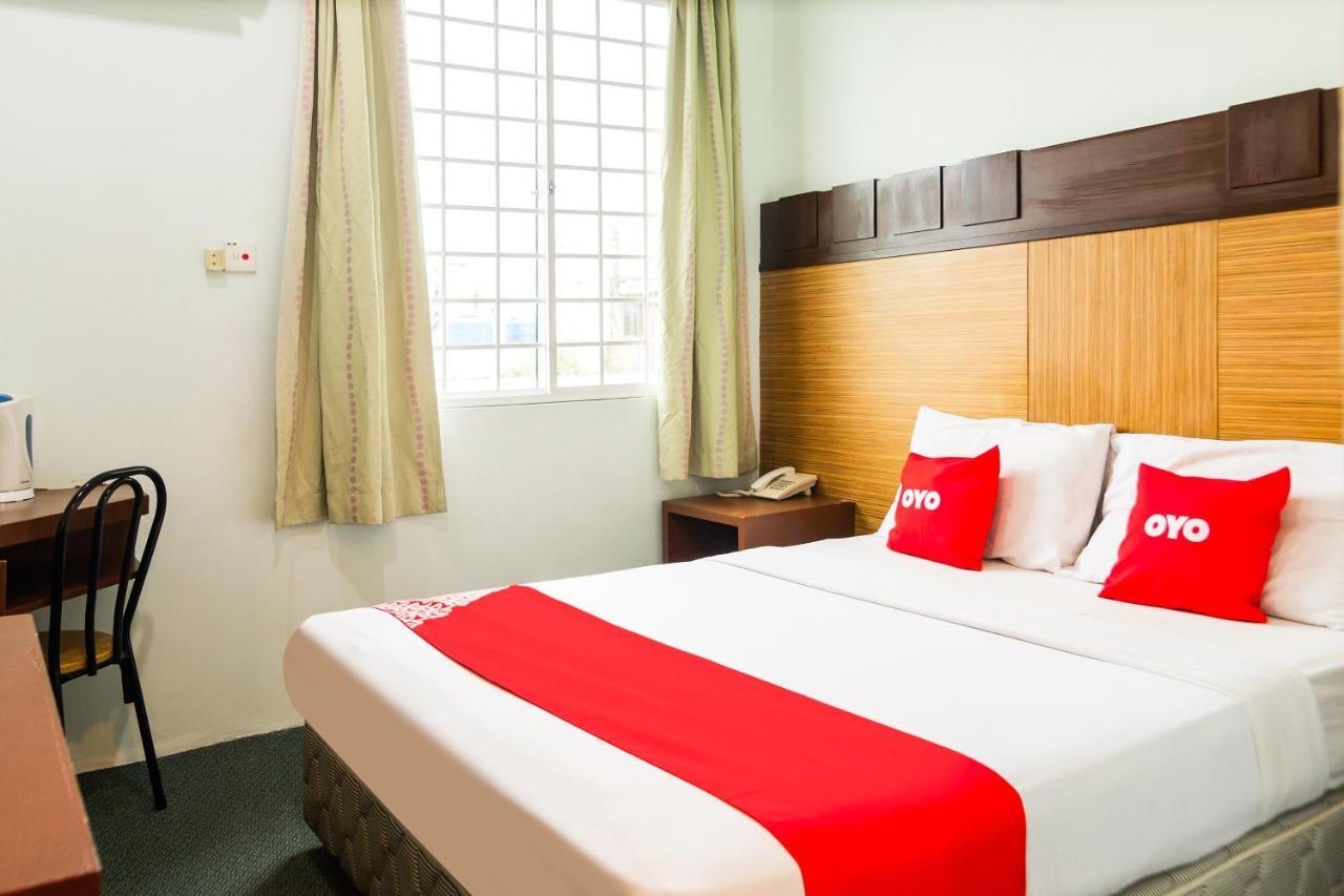 Oyo 89408 Royal Hotel Keningau Esterno foto