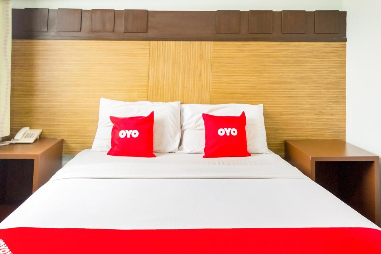 Oyo 89408 Royal Hotel Keningau Esterno foto