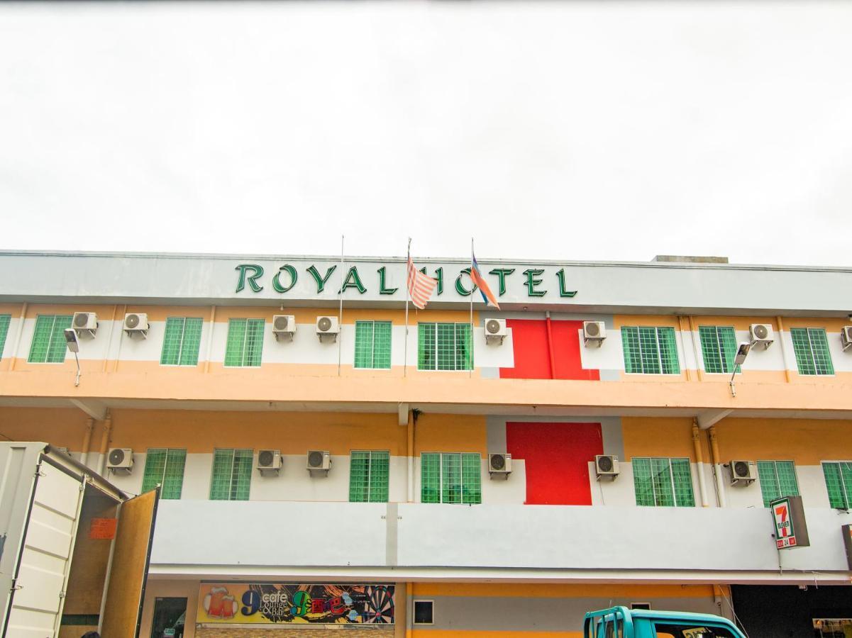 Oyo 89408 Royal Hotel Keningau Esterno foto