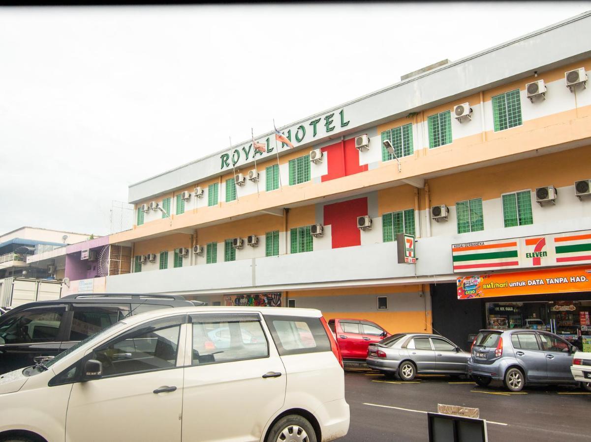 Oyo 89408 Royal Hotel Keningau Esterno foto